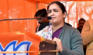 अपर्णा यादव बोली यादव हूँ, शेरनी हूँ !