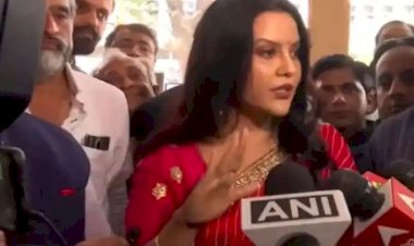 देवेंद्र फडणवीस की पत्नी बोली ट्रैफिक में फंसने से मुम्बई मैं तीन प्रतिशत तलाक