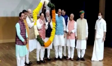 पीएम मोदी की बीजेपी सांसदों को खरी खरी, कहा पार्टी में वंशवाद की राजनीति नहीं चलेगी