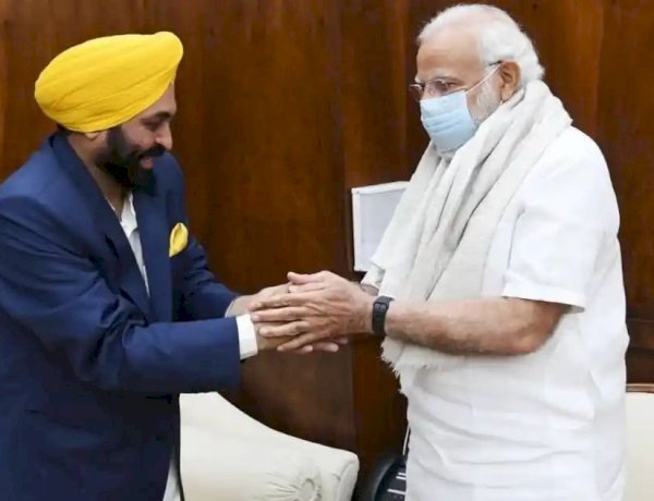 मुख्यमंत्री बनने के बाद पहली बार पीएम मोदी से मिले भगवंत मान