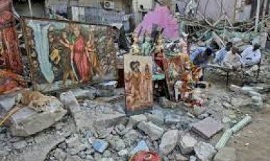 पाकिस्तान: हिंदू मंदिर की मूर्तियों के साथ तोड़फोड़, मामला दर्ज