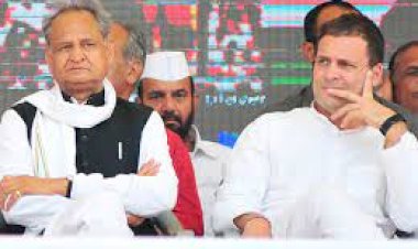 राहुल गांधी पर ईडी के एक्शन का विरोध करने पहुंचे सीएम गहलोत,