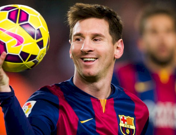 Lionel Messi: मेसी ने पहली बार अंतरराष्ट्रीय मैच में पांच गोल दागे, लगातार 33वें मैच में अजेय रहा अर्जेंटीना