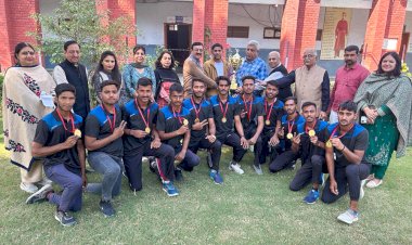 इंटर कॉलेज स्टेट बेसबॉल में हिंदू कॉलेज ने जीता स्वर्ण पदक।