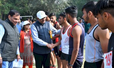 खेल युवाओं के आत्मविश्वास में वृद्धि करते हैंः कुलपति प्रो. बलदेव राज