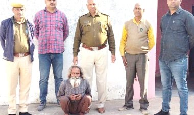 *धौलपुर में चामड माता मंदिर के पुजारी की सनसनीखेज हत्या का आरोपी मथुरा बस स्टैंड से गिरफ्तार*