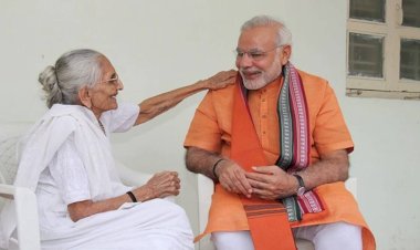 पीएम मोदी की माँ हीराबेन अस्पताल में भर्ती, हालत स्थिर