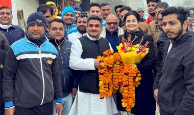 भारत जोड़ो यात्रा को सफल बनाने के लिए कार्यकर्ताओं से एकजुट होने का आह्वान किया किरण चौधरी ने।