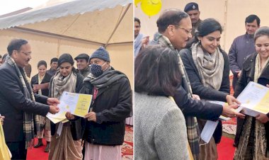 श्रेष्ठ प्रतिभागियों को न्यायमूर्ति सूर्यकांत ने "खुशियों के नवरत्न" पुरस्कार से नवाजा।