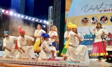 सांस्कृतिक प्रदर्शन का महाकुंभ संपन्न, ओवरआल ट्राफ़ी के एल मेहता कॉलेज, फरीदाबाद के नाम।