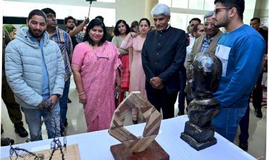 सृजनात्मक कला मनुष्य को मानवीय बनाती हैः कुलपति प्रो. राजबीर सिंह