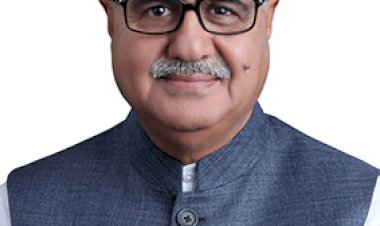 भाजपा सरकार ने रोहतक को बना दिया गड्ढों का शहरः विधायक बीबी बतरा  - शहर की सड़कों की दुर्दशा पर विधानसभा में जमकर बरसे विधायक।