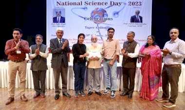 ज्ञान-विज्ञान प्रौद्योगिकी का कल्याणकारी उपयोग कर भारत को विश्व गुरू बनाने की प्रगति यात्रा में योगदान दें: प्रो. अनिल सहस्त्रबुद्धे