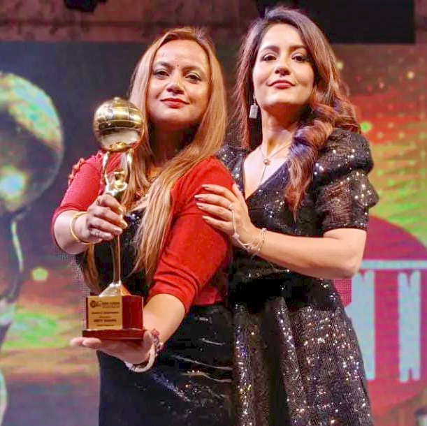डॉ. दीप्ति शर्मा को नेशनल वीमेन अचीवर्स अवार्ड से नवाजा गया।