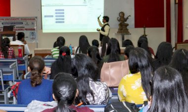 जीयू में पूंजी बाजार पर दो दिवसीय कार्यशाला आयोजित।