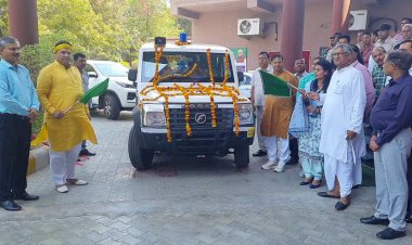 राज्यसभा सांसद जांगड़ा ने सांसद निधि से सुपवा को भेंट की एम्बुलेंस।