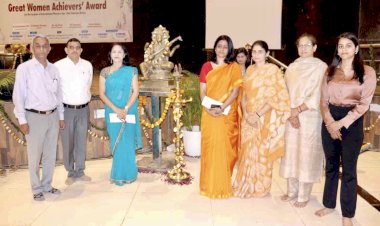 जीयू ने उत्कृष्ट कार्य करने वाली महिलाओं को ग्रेट वीमेन अचीवर्स अवार्ड से किया सम्मानित।
