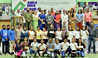 वूमैन एंप्लाइज की 100 मीटर दौड़ में ज्योति रही प्रथम, दो दिवसीय महिला खेल प्रतियोगिता संपन्न।