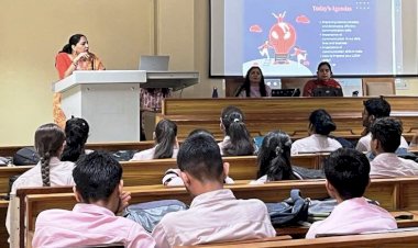 कड़ी मेहनत और नियमित अभ्यास से संचार कौशल में महारत हासिल की जा सकती है: डा. नीलम हुड्डा