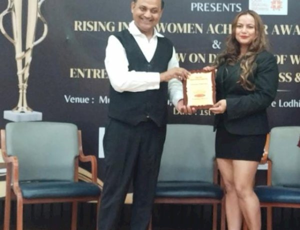 सोशल वर्क एनजीओ द्वारा डॉ दीप्ति शर्मा का हुआ सम्मान