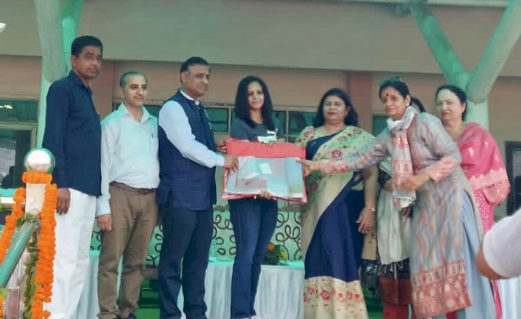 खेल से जुड़ने और विवि परिसर में खेल संस्कृति को स्थापित करने में योगदान देने का आहवान किया कुलपति ने।
