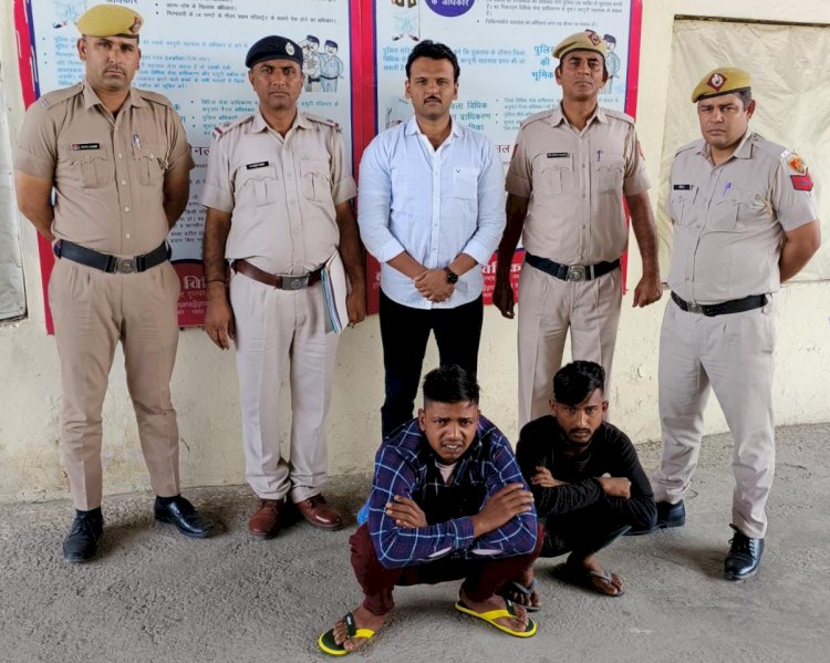 चाकू से जानलेवा हमला करने के दो आरोपी गिरफ्तार।