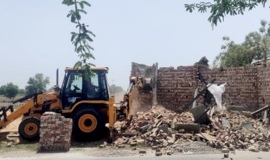 जिला नगर योजनाकार ने चलाया अवैध कॉलोनी व निर्माणों पर पीला पंजा।