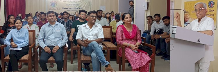 प्रिंट मीडिया का मजबूत पक्ष आम लोगों में इसकी विश्वसनीयता हैः परवीन के मोदी