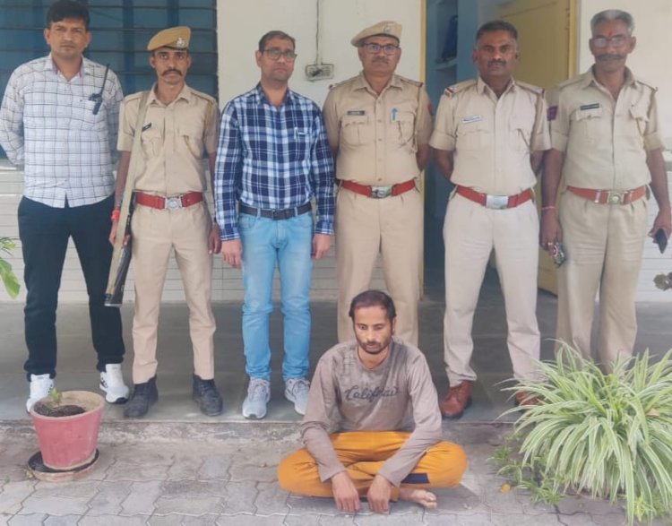 *आईटीआई पास आउट निकला नकली करेंसी का मास्टरमाइंड : करेंसी तैयार करने के सभी इलेक्ट्रॉनिक उपकरण बरामद*