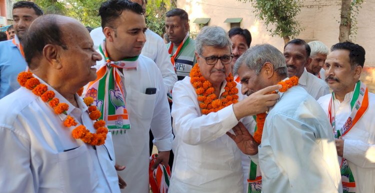 भाजपा की कथनी और करनी में अंतर, कांग्रेस में किया सभी वर्गों का विकासः विधायक भारत भूषण बतरा